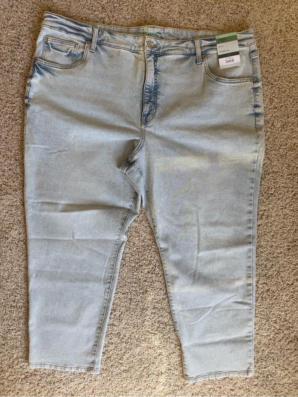 Light Wash Straight Leg Jeans